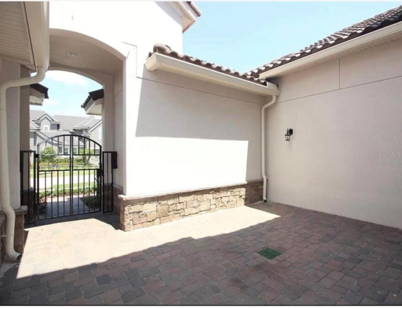 Listing Photo 7