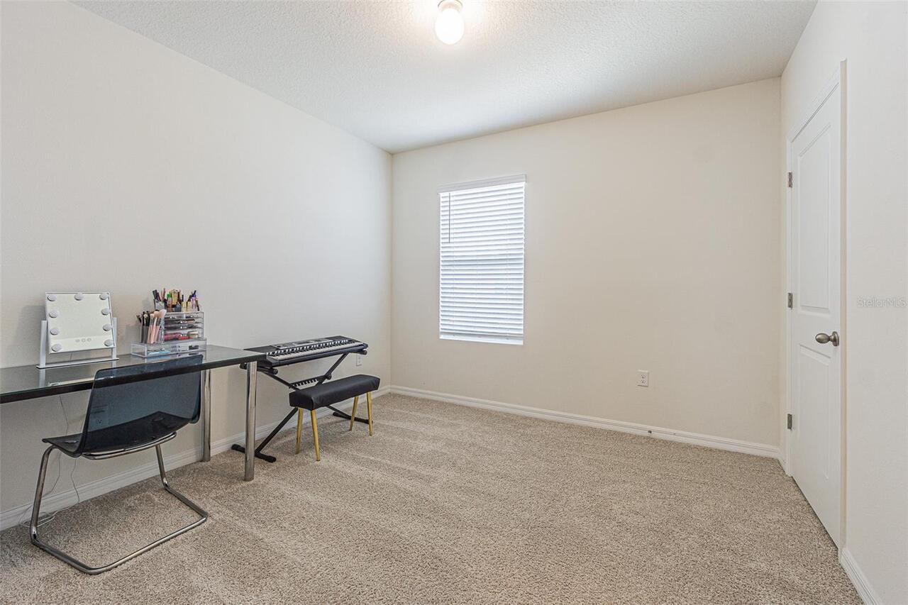Listing Photo 15
