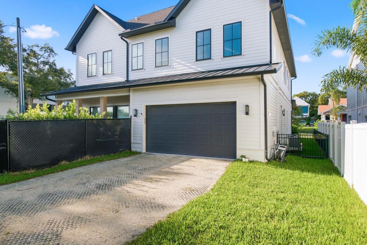 Listing Photo 43