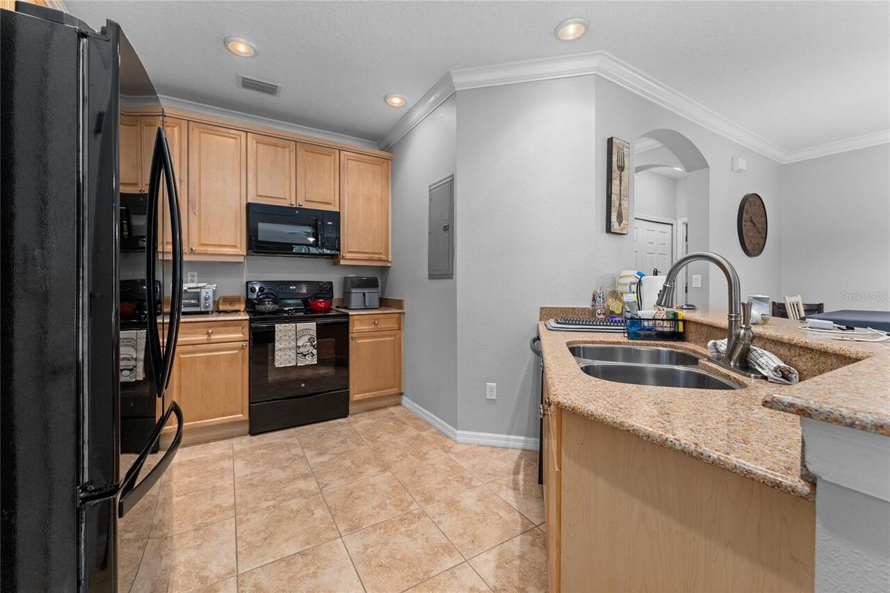 Listing Photo 10