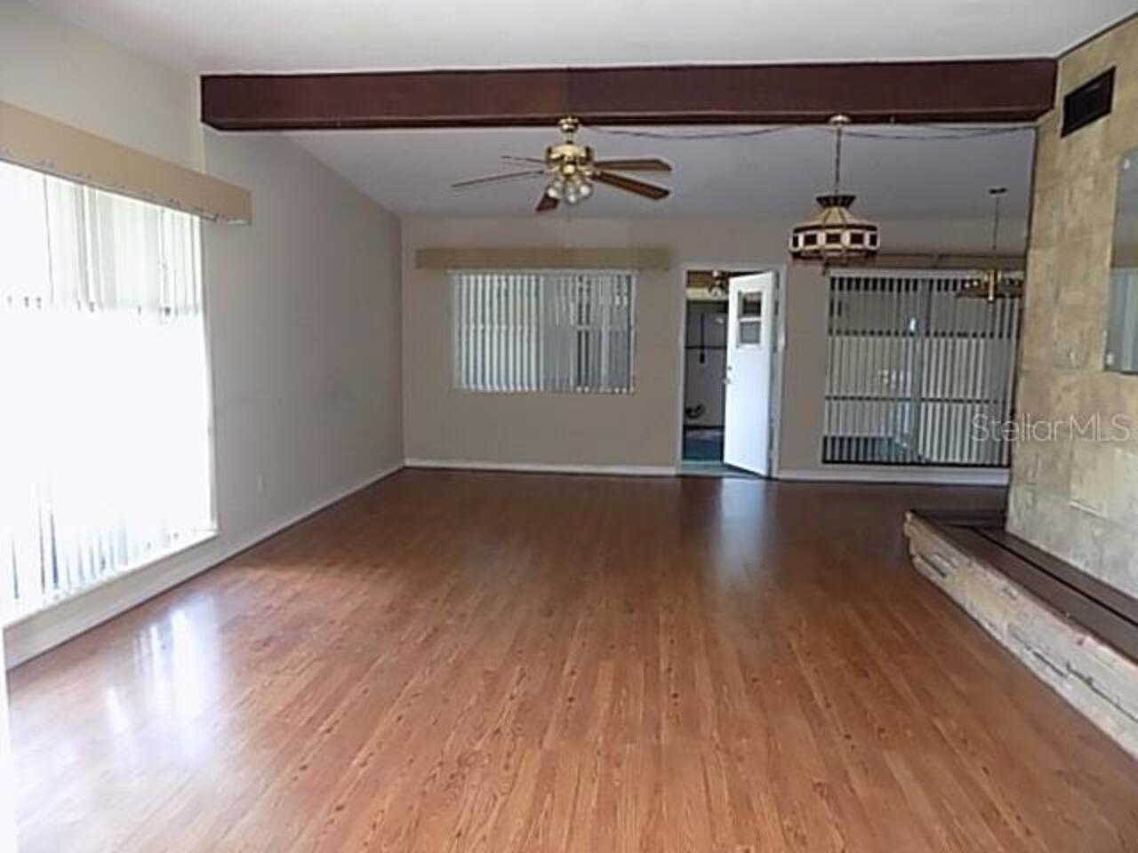 Listing Photo 6