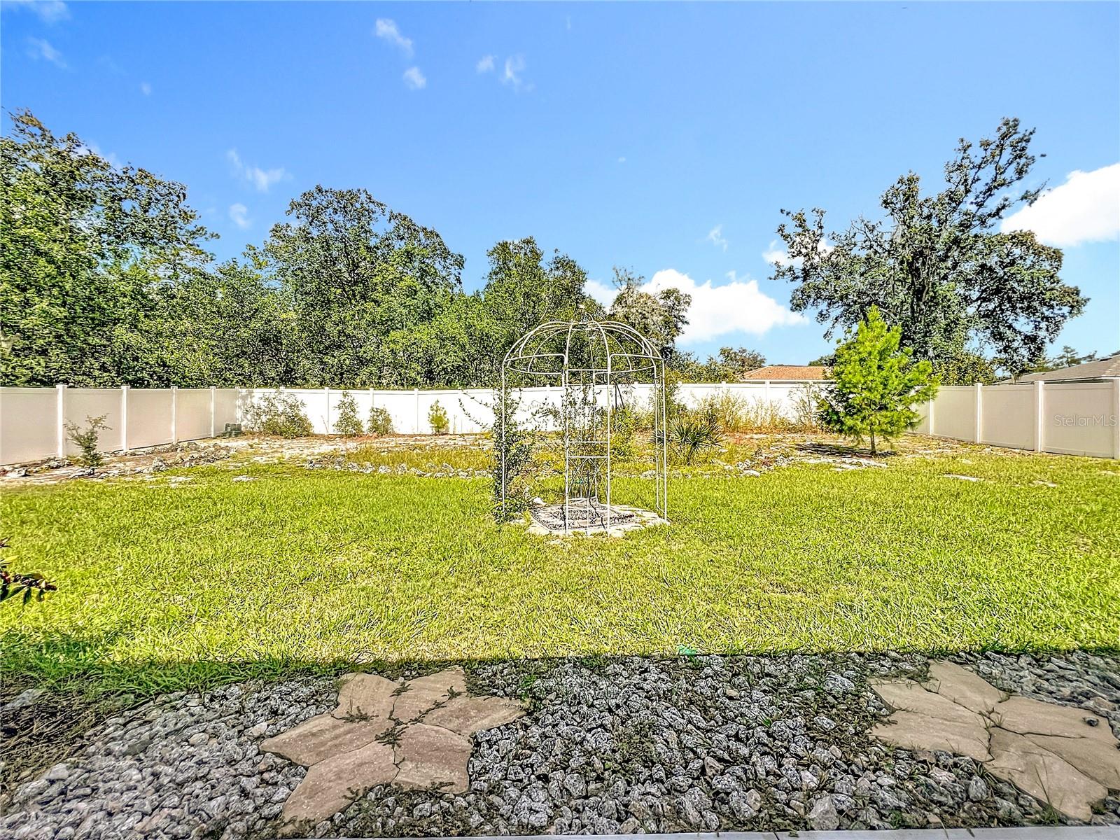 Listing Photo 38
