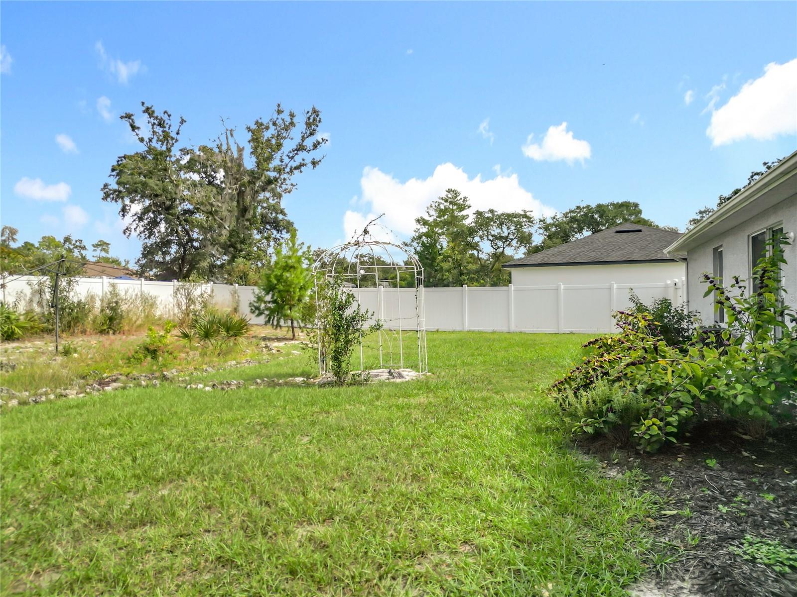 Listing Photo 42
