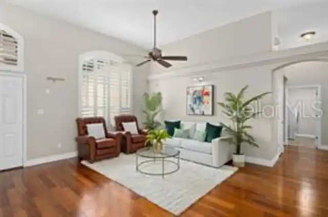 Listing Photo 5