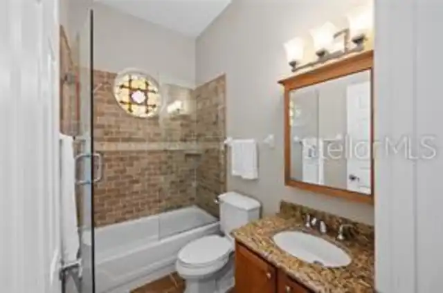 Listing Photo 9
