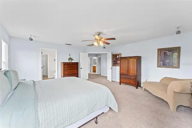 Listing Photo 20