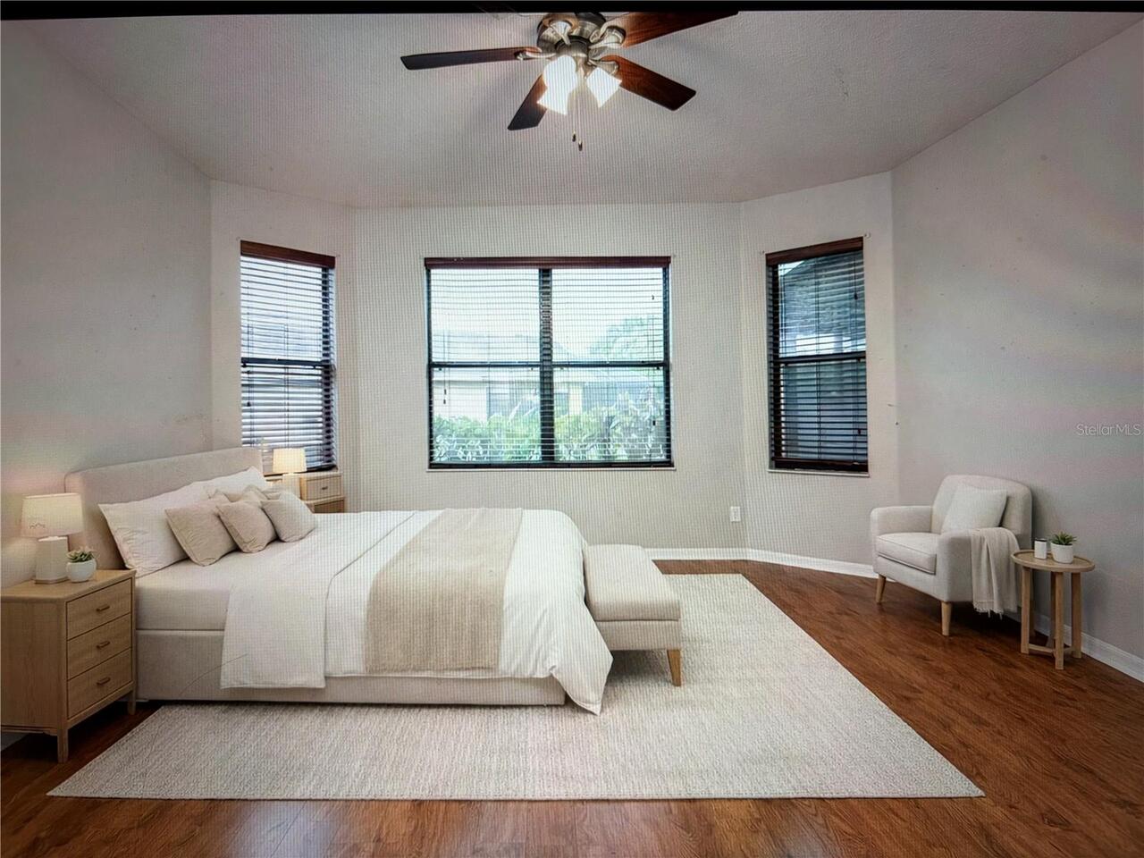 Listing Photo 9