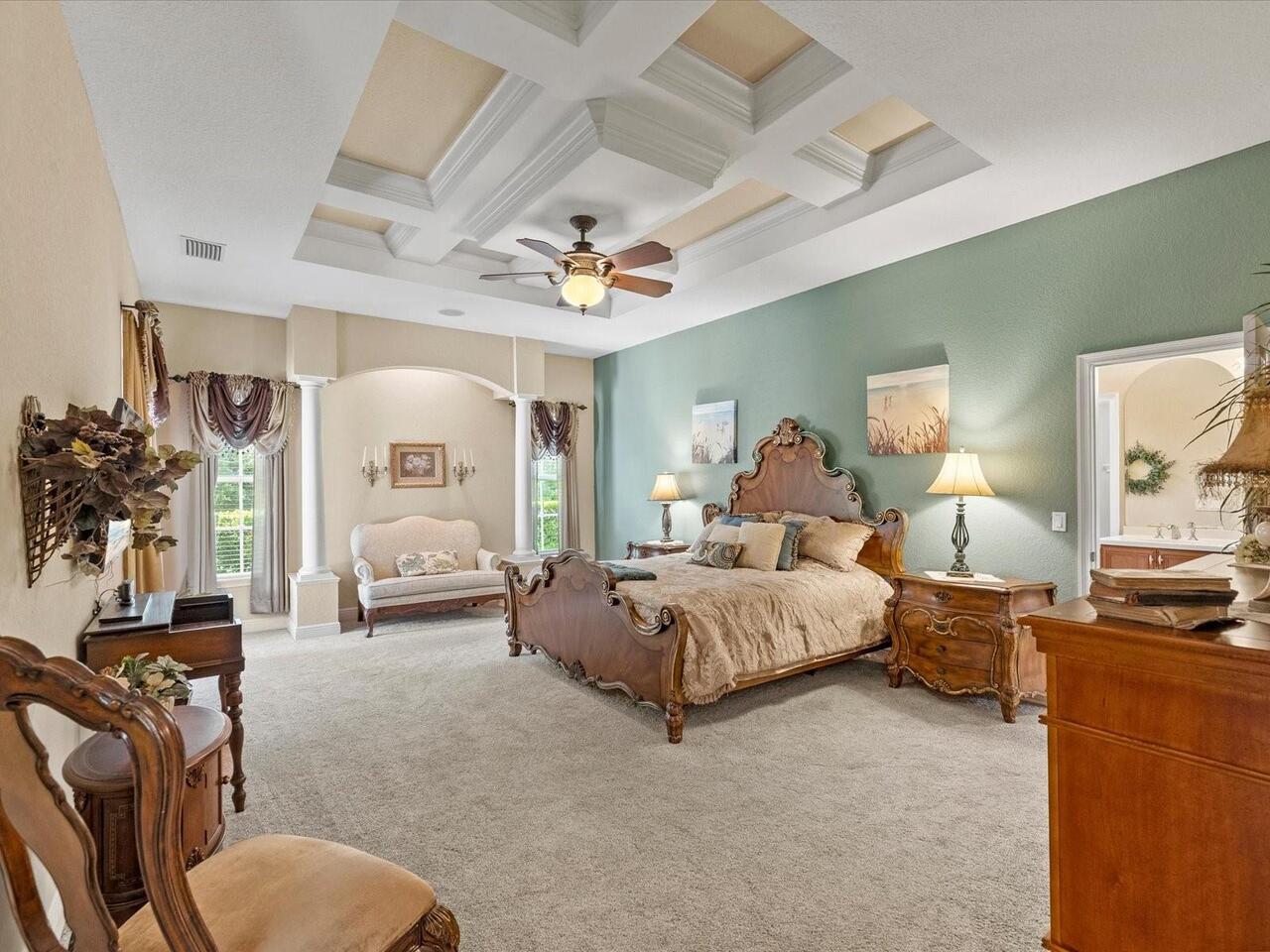 Listing Photo 11