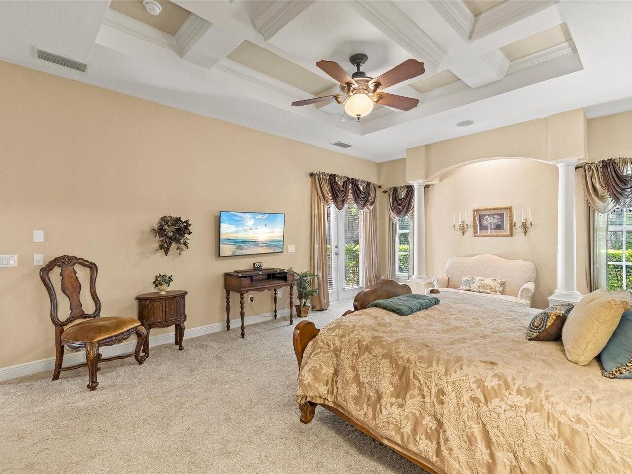 Listing Photo 12