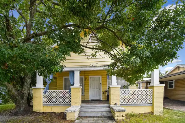 Listing Photo 8
