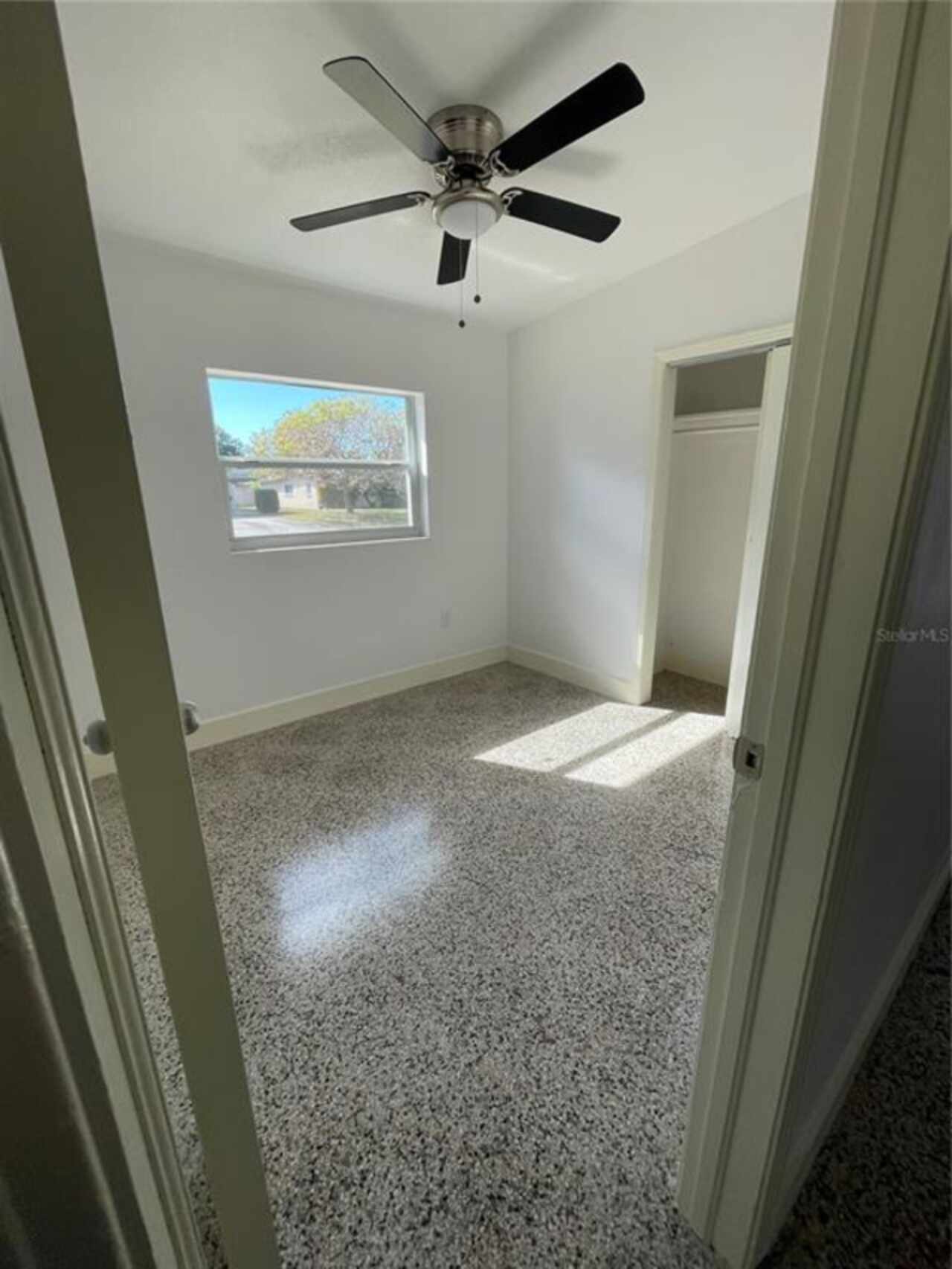 Listing Photo 14