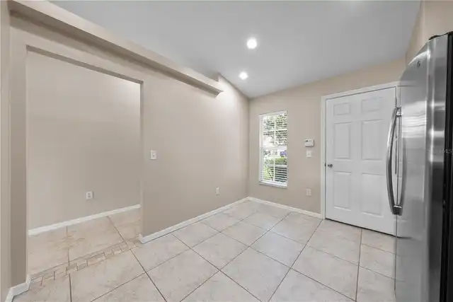 Listing Photo 16