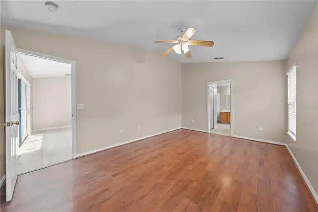 Listing Photo 33