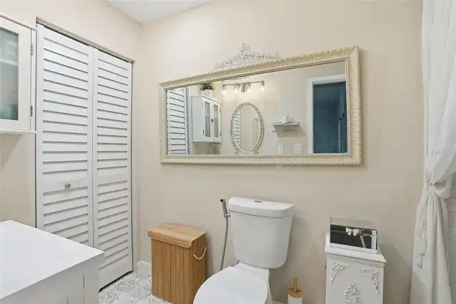 Listing Photo 25