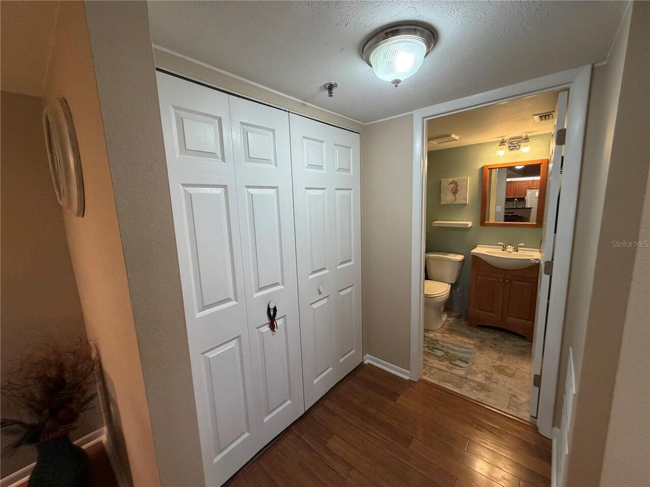 Listing Photo 10