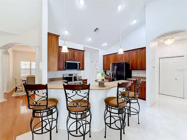 Listing Photo 19
