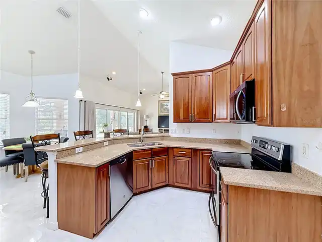 Listing Photo 21