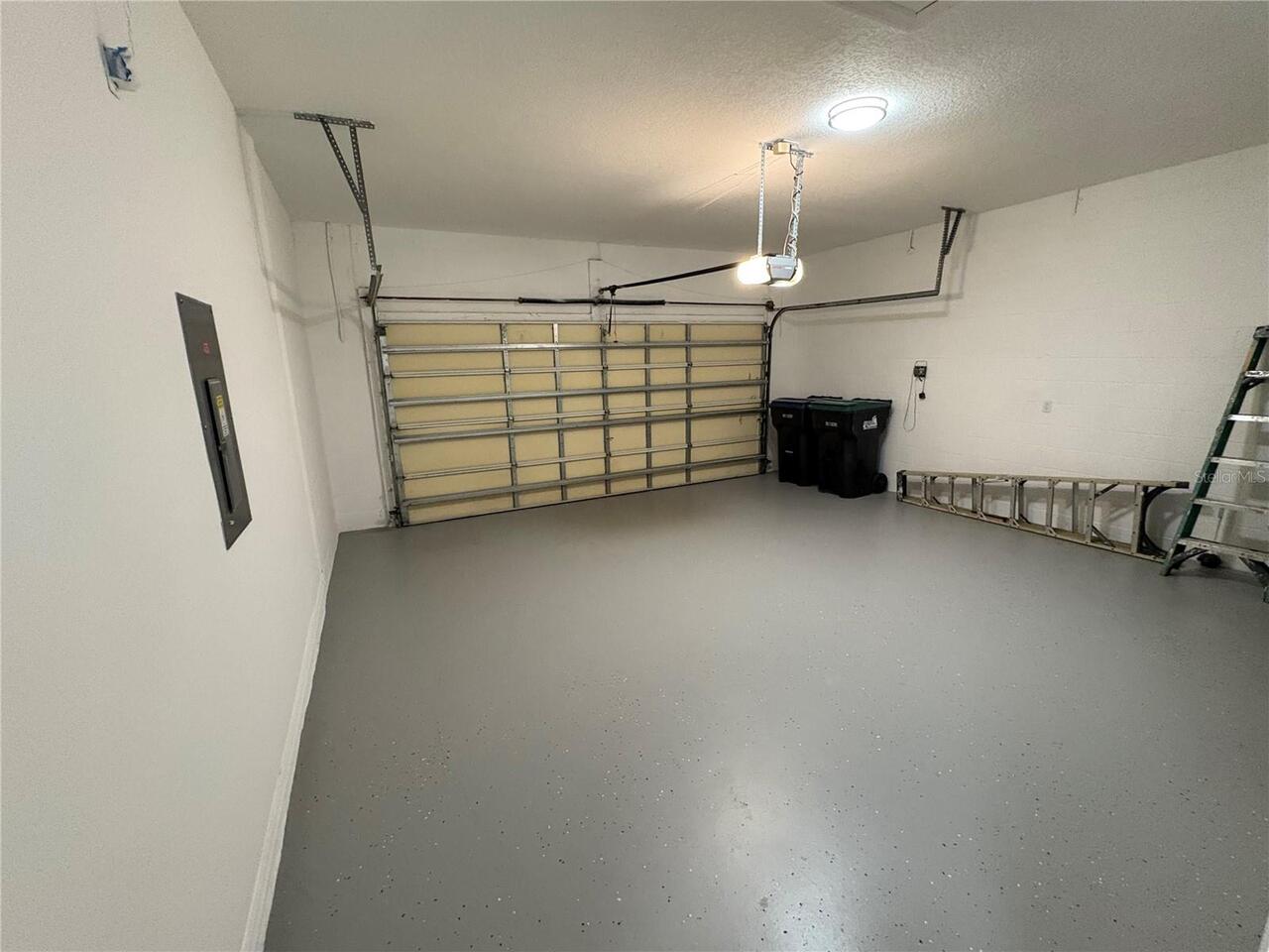 Listing Photo 18