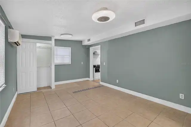 Listing Photo 33