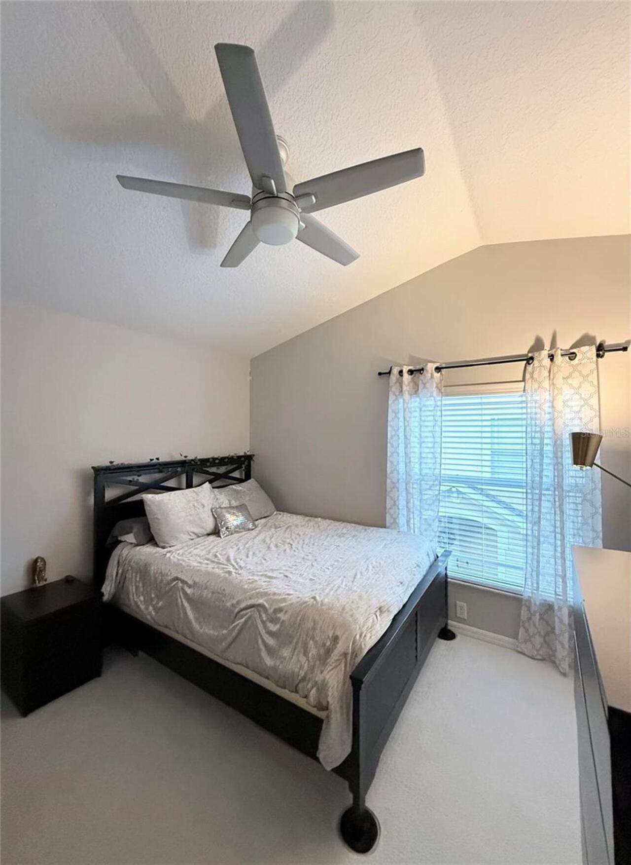 Listing Photo 26