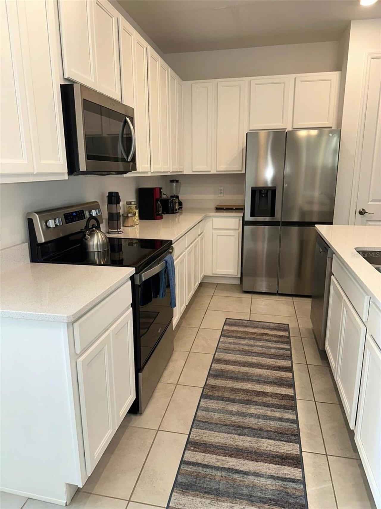 Listing Photo 11