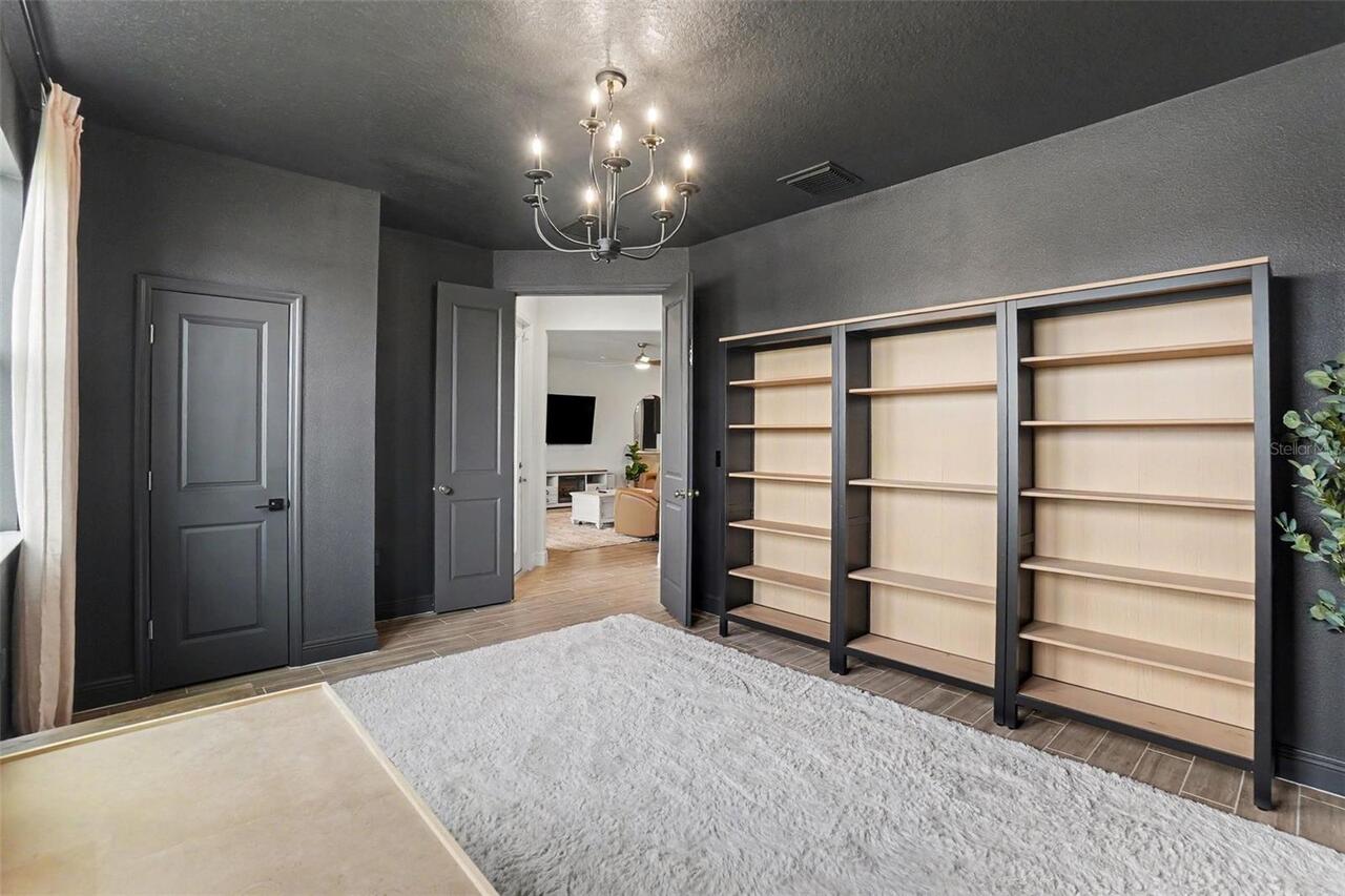 Listing Photo 18