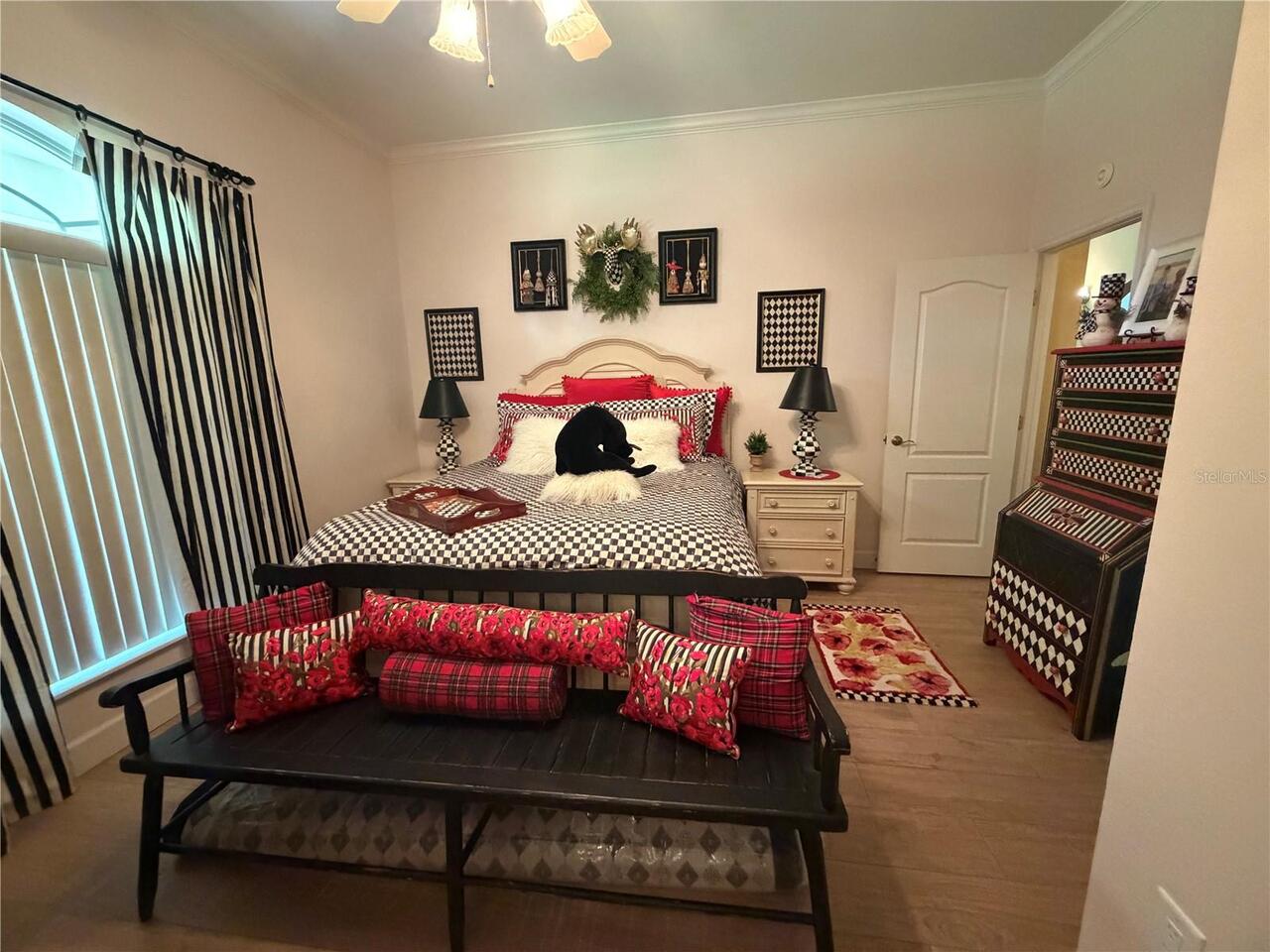 Listing Photo 37