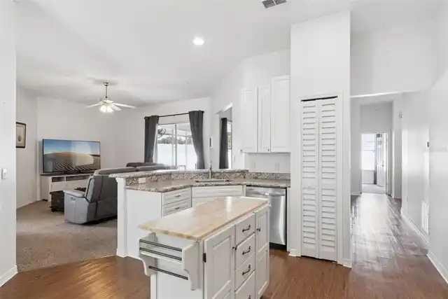 Listing Photo 15