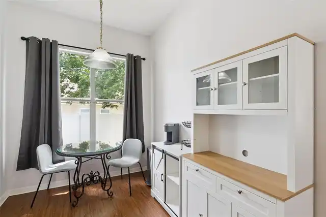 Listing Photo 18