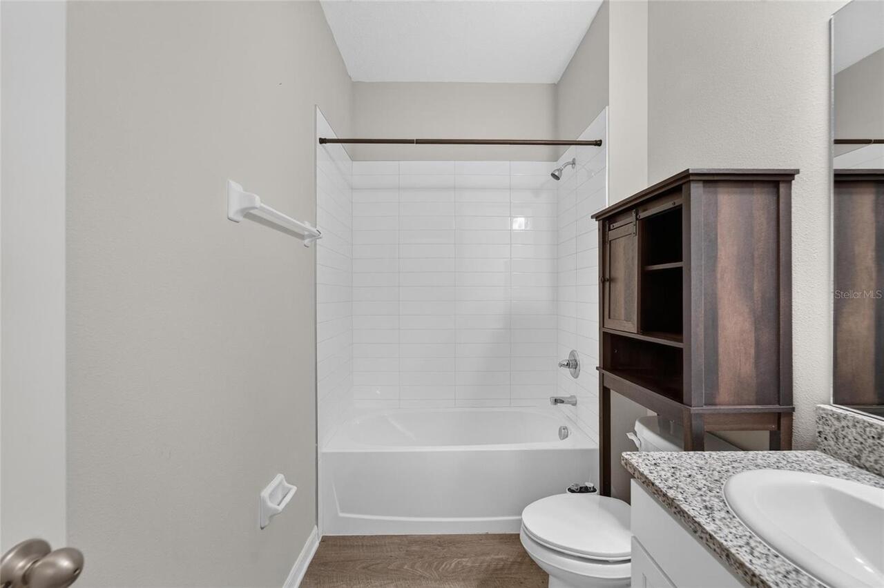 Listing Photo 22