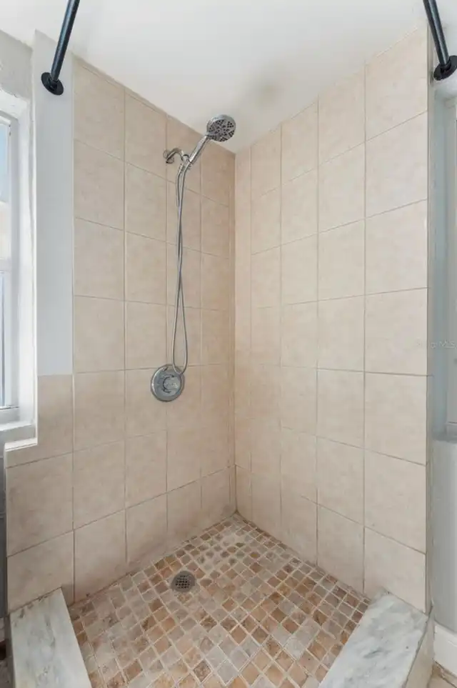 Listing Photo 20