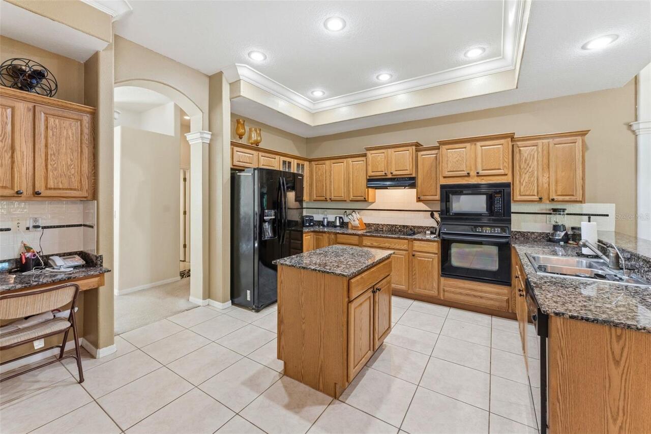 Listing Photo 9