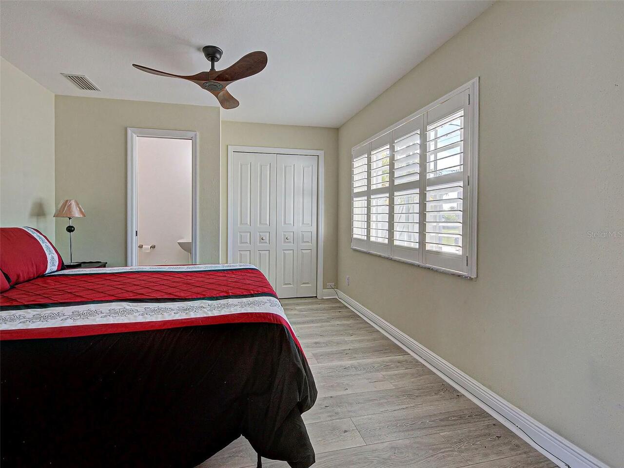 Listing Photo 32