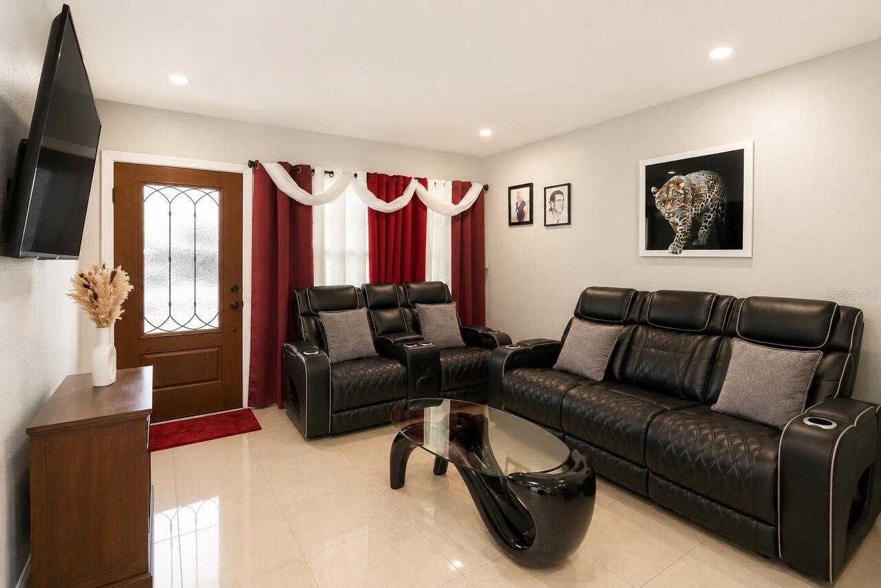 Listing Photo 6