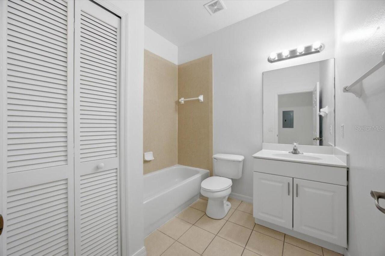 Listing Photo 15