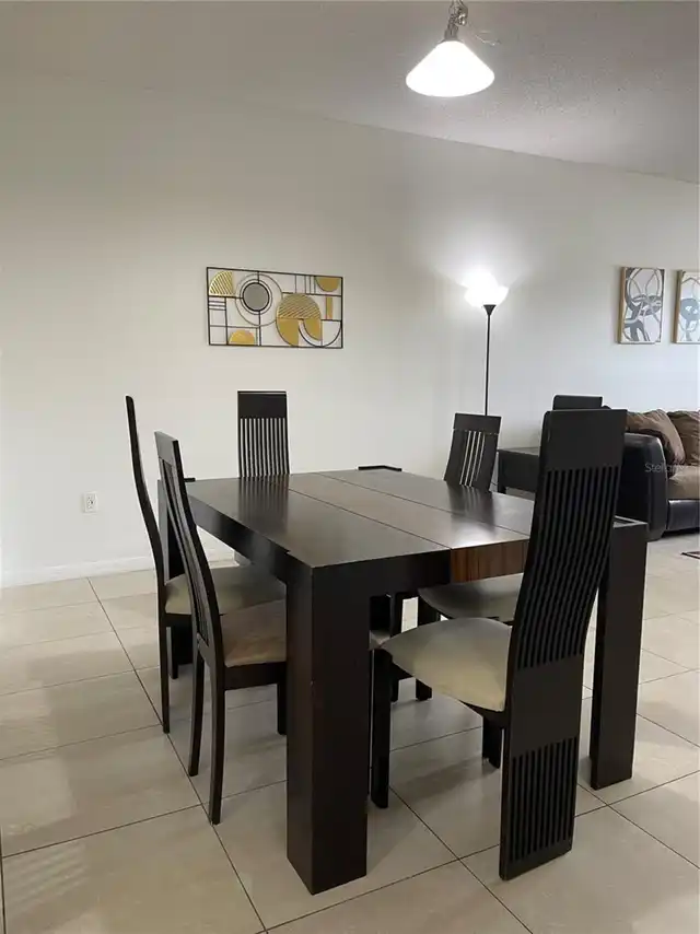 Listing Photo 9