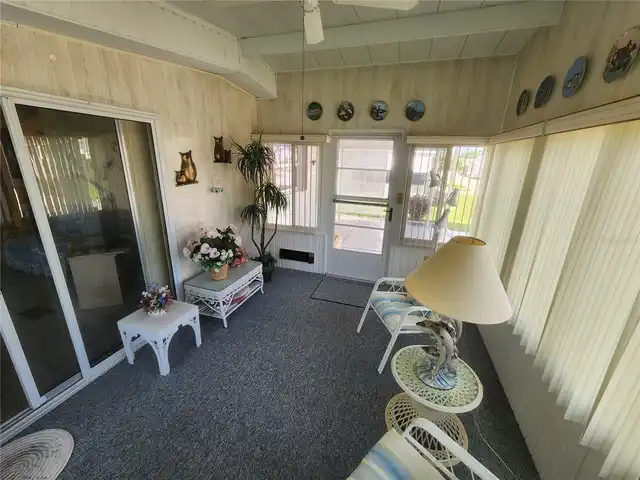 Listing Photo 11