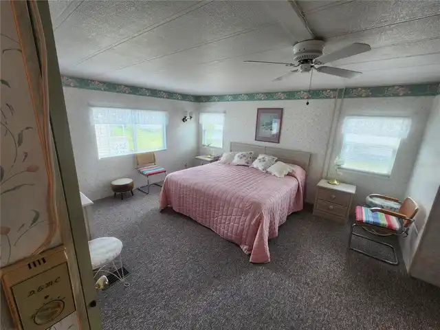 Listing Photo 19