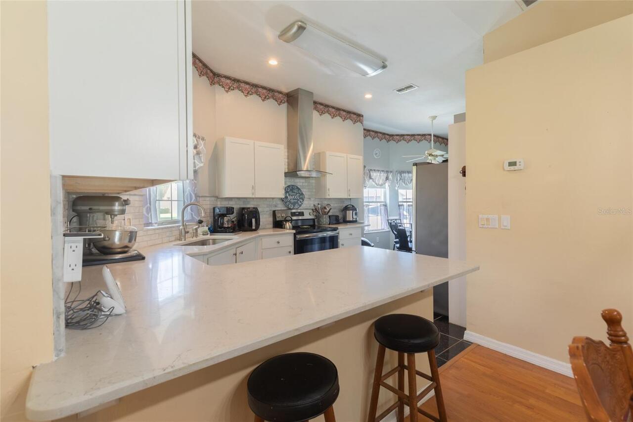 Listing Photo 14