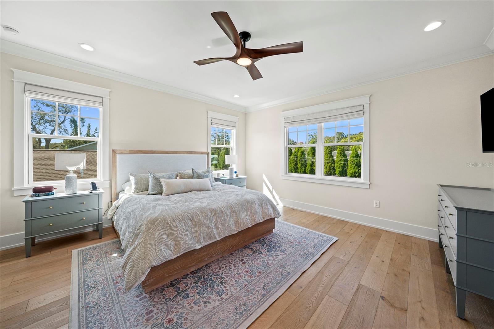 Listing Photo 17