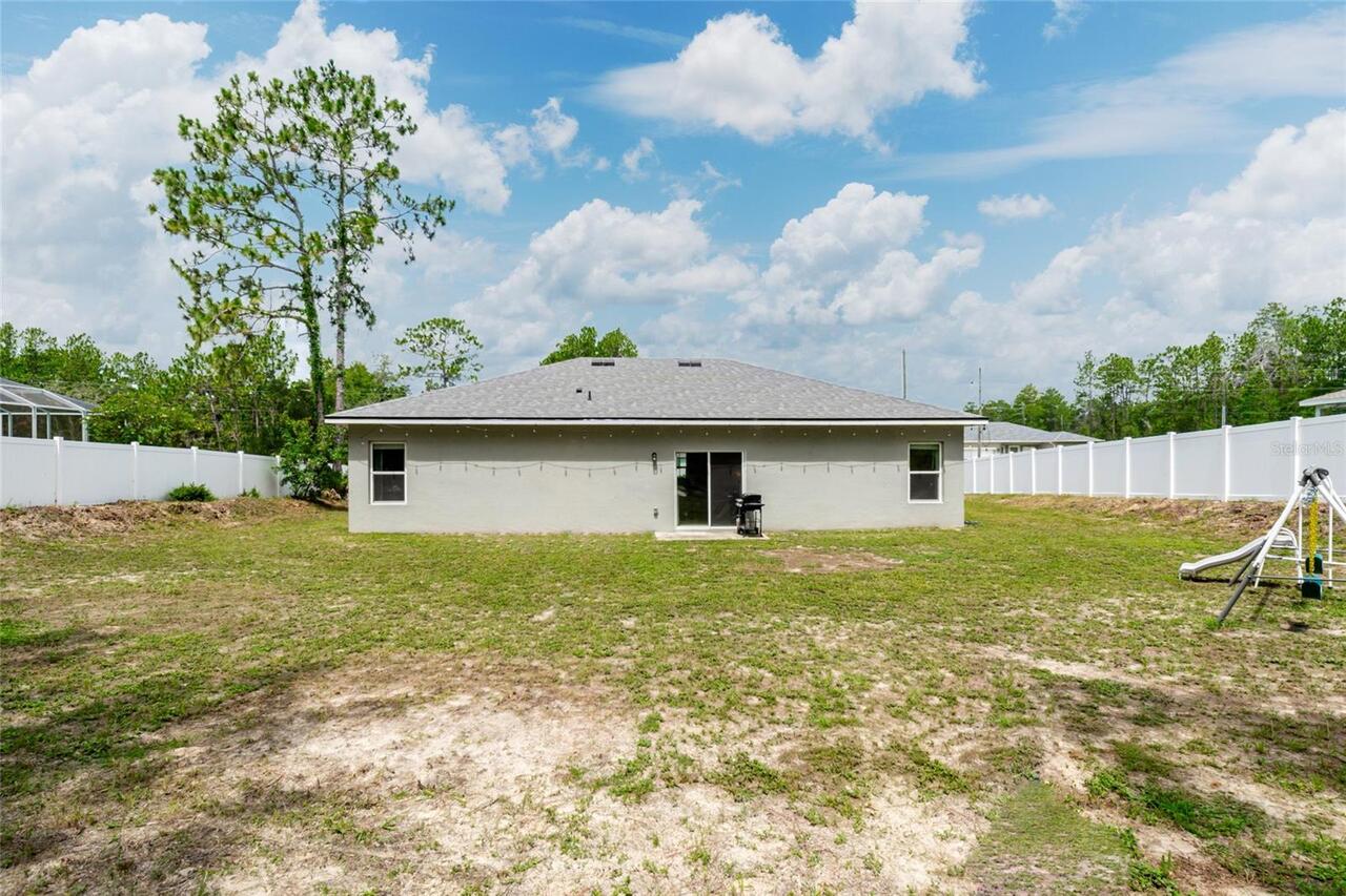 Listing Photo 23