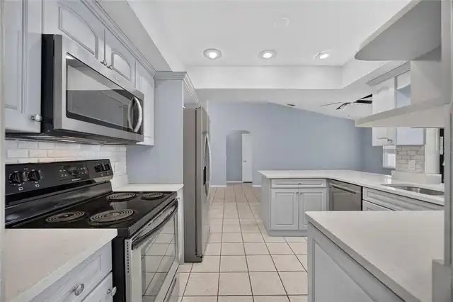 Listing Photo 15
