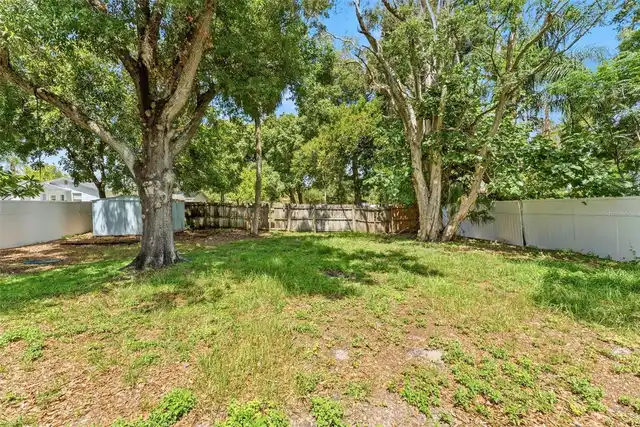 Listing Photo 33