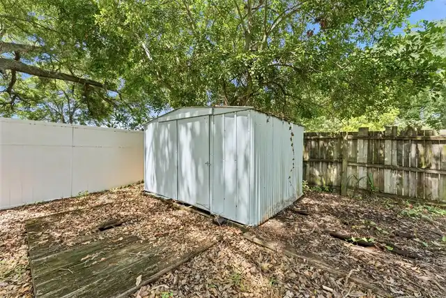 Listing Photo 34