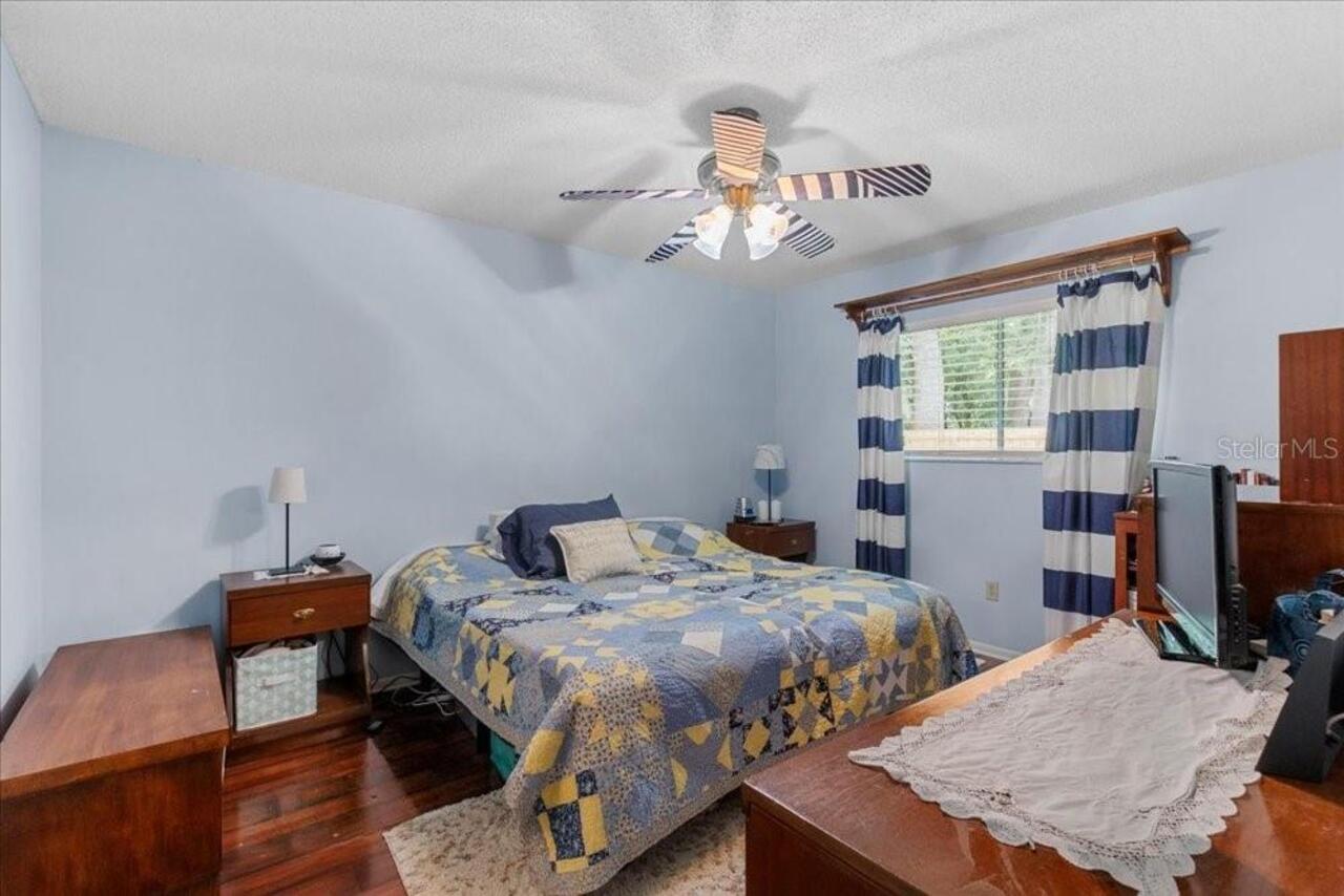 Listing Photo 14