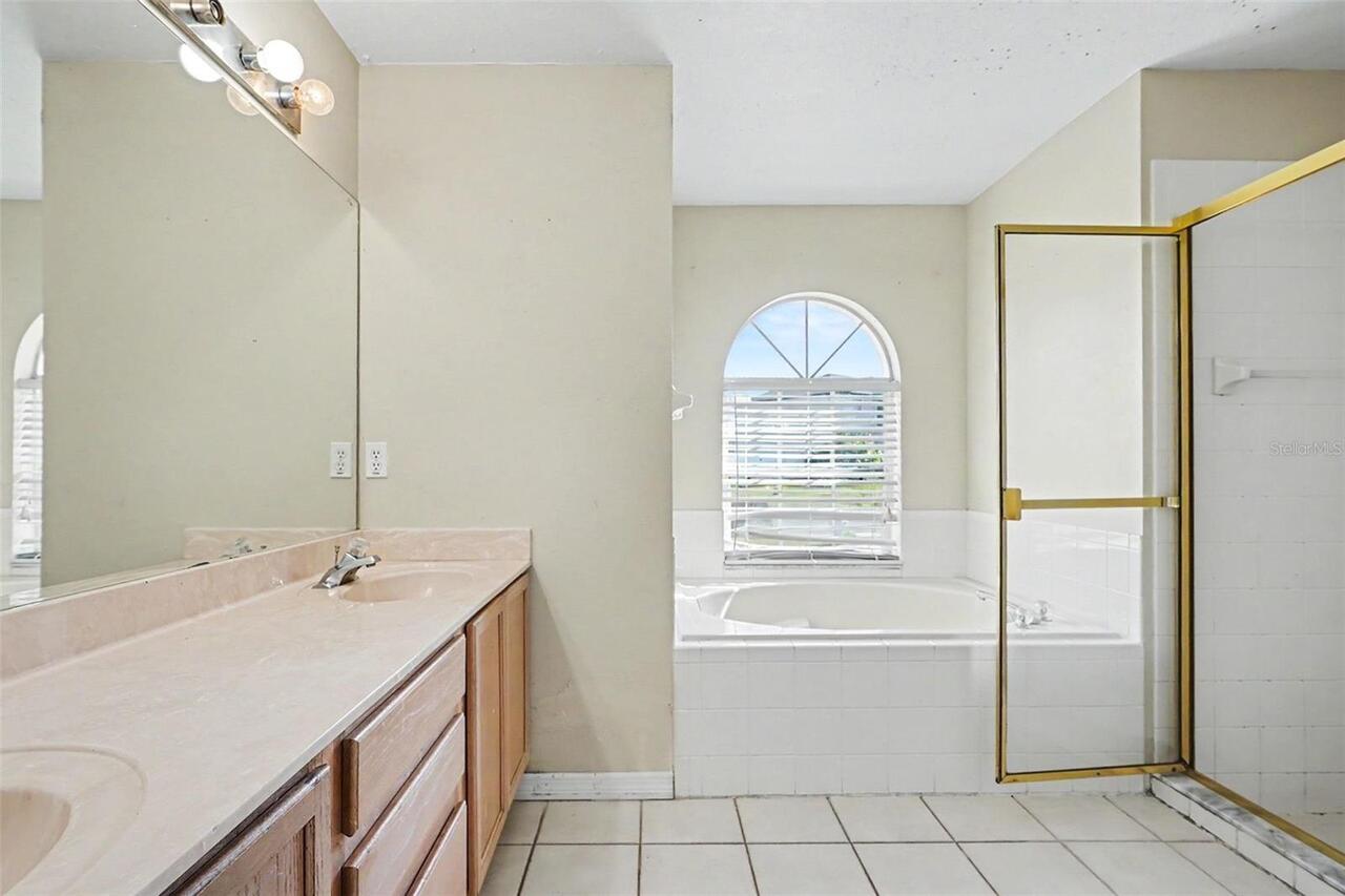 Listing Photo 14