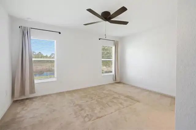 Listing Photo 14