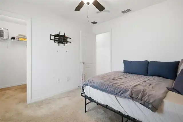 Listing Photo 20