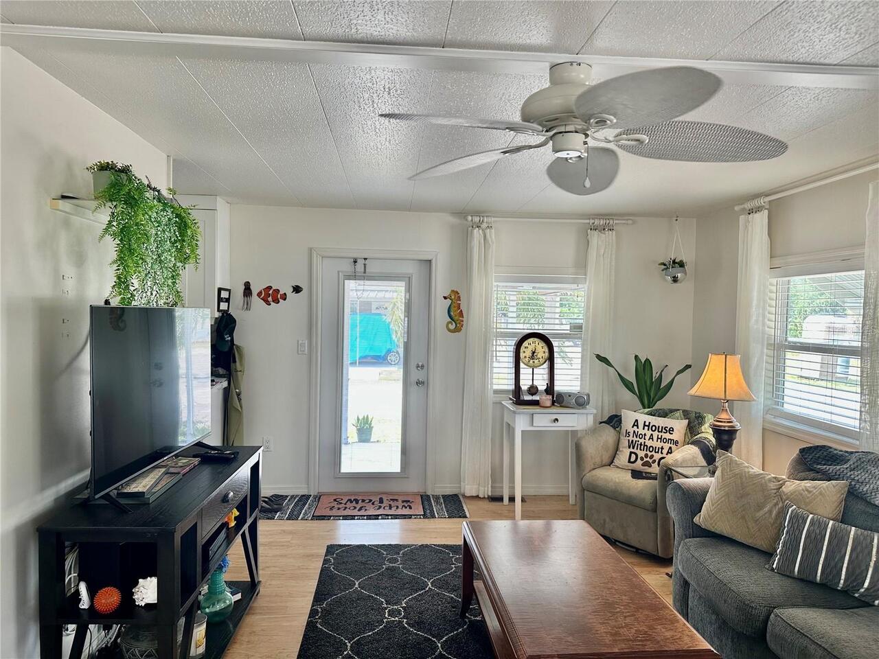 Listing Photo 18