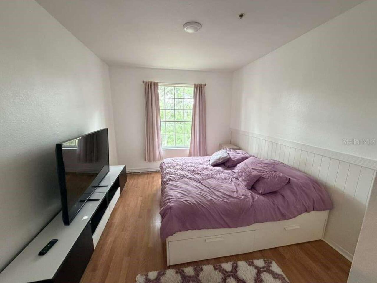Listing Photo 7